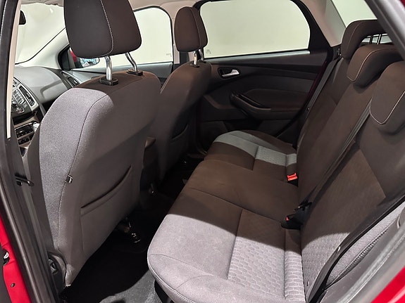 Ford Focus 19 of 22