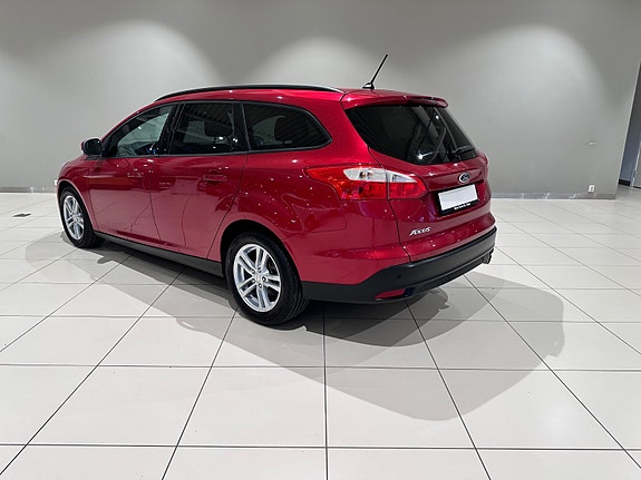 Ford Focus 8 of 22