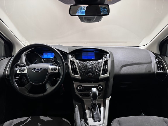 Ford Focus 9 of 22