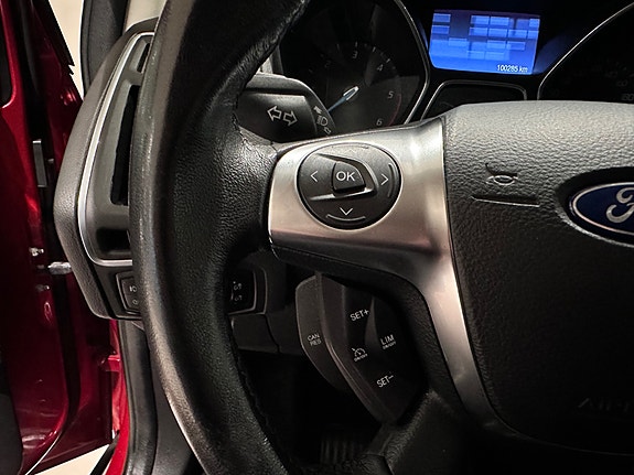 Ford Focus 15 of 22