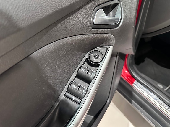 Ford Focus 18 of 22