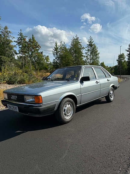 Audi 80 2 of 23