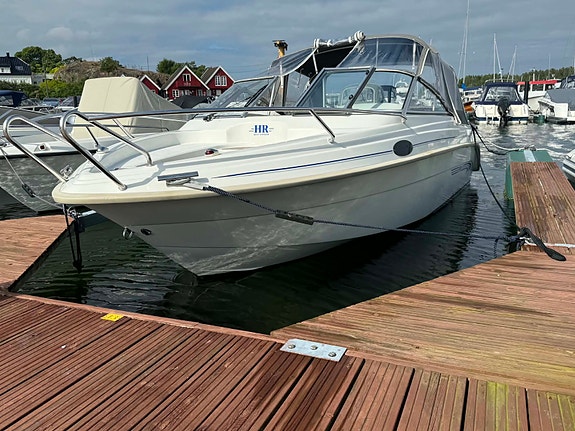 RESERVERT.  HR 610 CB - daycruiser og bowrider. Velholdt familiebåt. 2 of 5