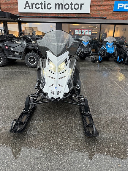 Polaris Prostar S4 Nordic Pro 3 of 4