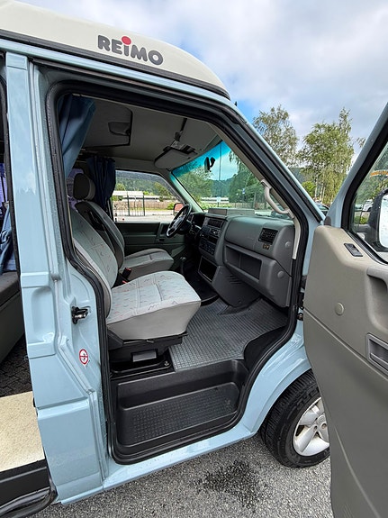 Volkswagen Transporter 25 of 30