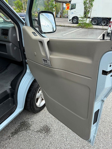 Volkswagen Transporter 28 of 30