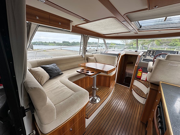 Saga 365, en eier fra ny, topp utstyrt, lagret inne hver vinter 17 of 30
