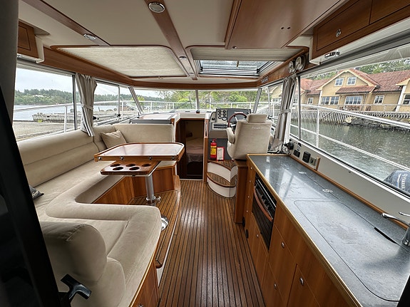 Saga 365, en eier fra ny, topp utstyrt, lagret inne hver vinter 16 of 30
