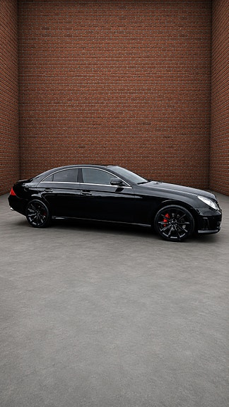 Mercedes-Benz CLS320 3 of 5