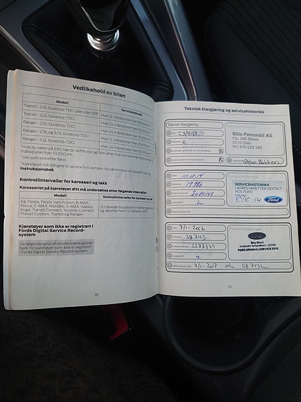 Ford Focus 12 of 13