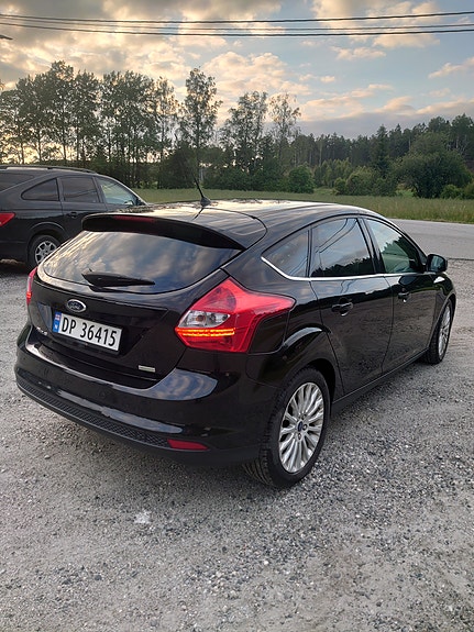 Ford Focus 3 of 13