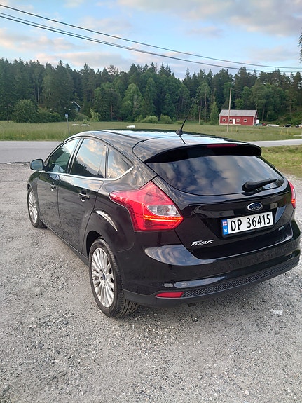 Ford Focus 4 of 13