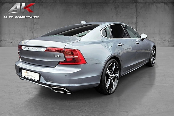 Volvo S90 8 of 16