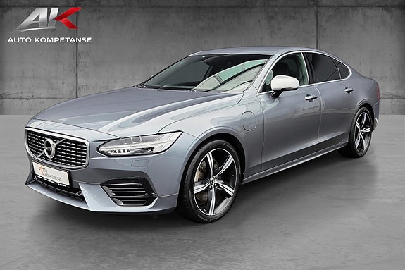 Volvo S90 3 of 5
