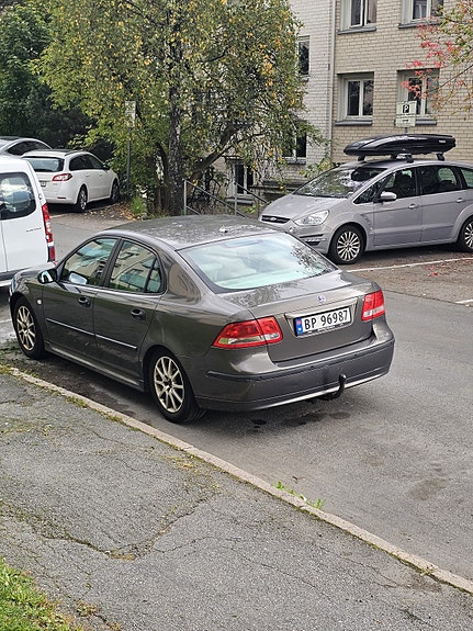 Saab 9-3 4 of 7