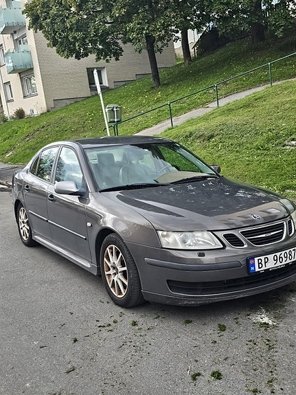 Saab 9-3 6 of 7