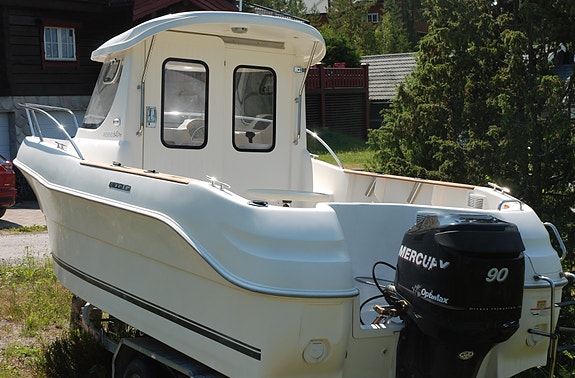 Qucksilver 640 Pilothouse - Solid og allsidig båt for fiske og fritid. 2 of 3