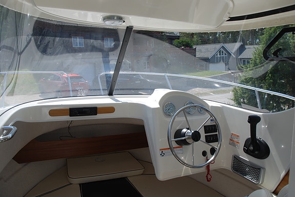 Qucksilver 640 Pilothouse - Solid og allsidig båt for fiske og fritid. 3 of 3