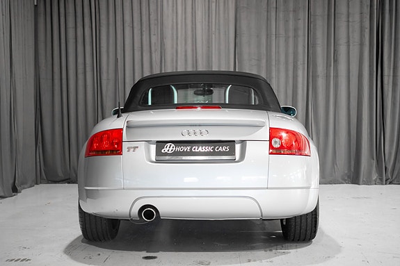 Audi TT 11 of 30