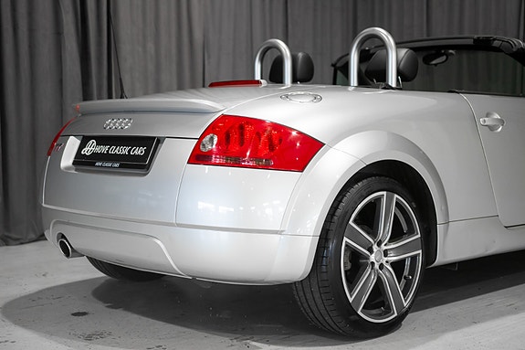 Audi TT 16 of 30