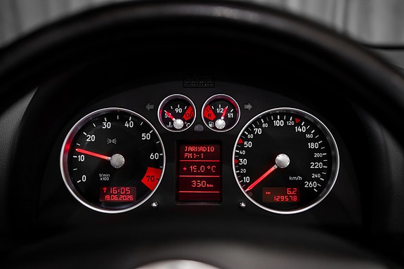 Audi TT 28 of 30