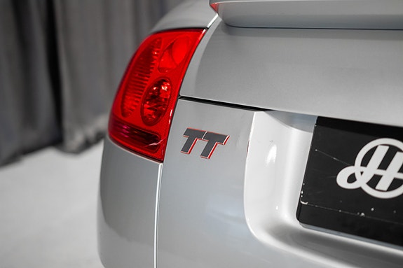Audi TT 17 of 30
