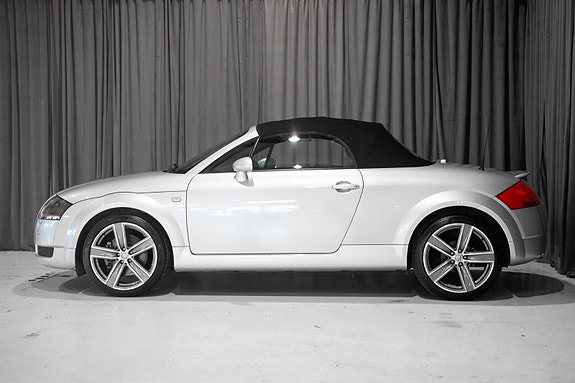 Audi TT 9 of 30