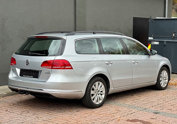 Volkswagen Passat 9 of 29