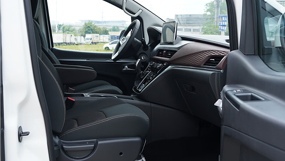 JAC M3EV 5 of 9