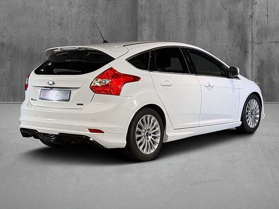 Ford Focus 7 of 25