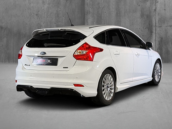 Ford Focus 8 of 25