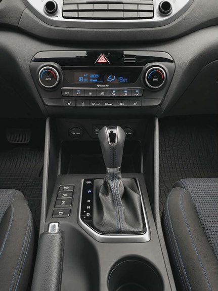 Hyundai Tucson 13 of 17
