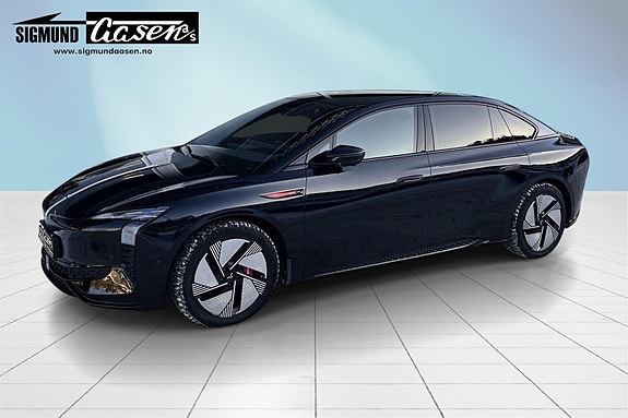 Hongqi EH7 2 of 5