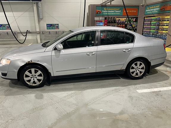 Volkswagen Passat 4 of 5