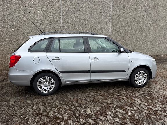 Skoda Fabia 5 of 30