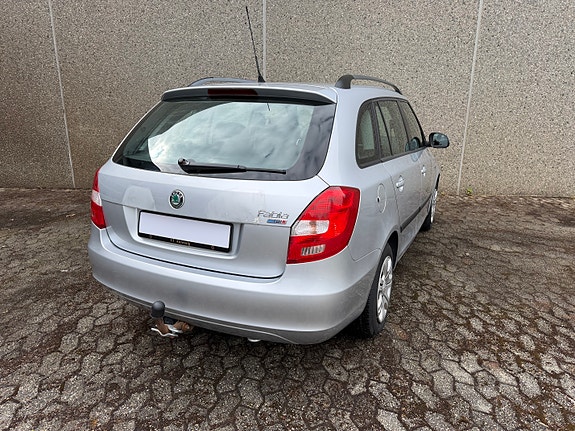 Skoda Fabia 9 of 30