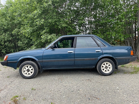 Subaru L-serie 9 of 15