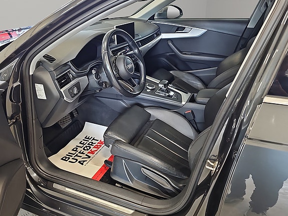 Audi A4 14 of 30
