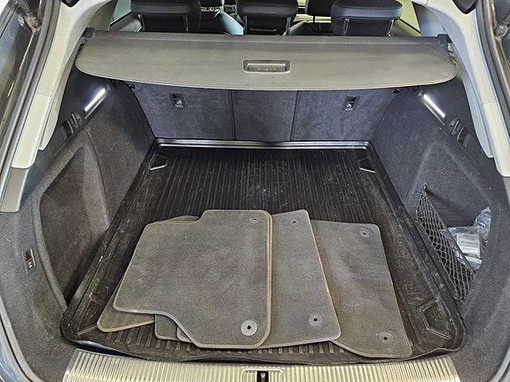 Audi A4 11 of 30