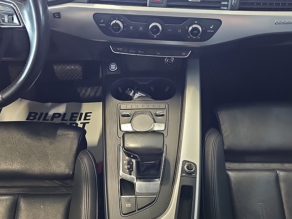 Audi A4 22 of 30