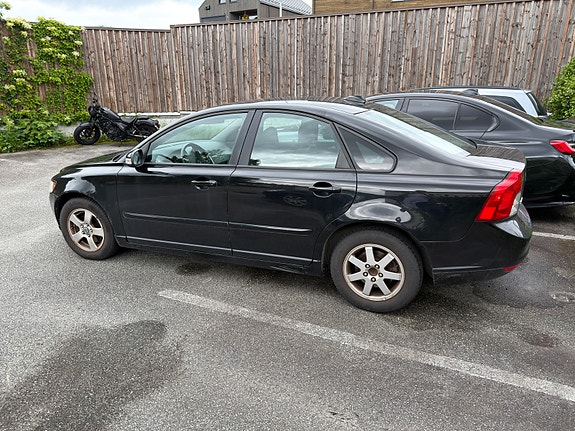 Volvo S40 5 of 5