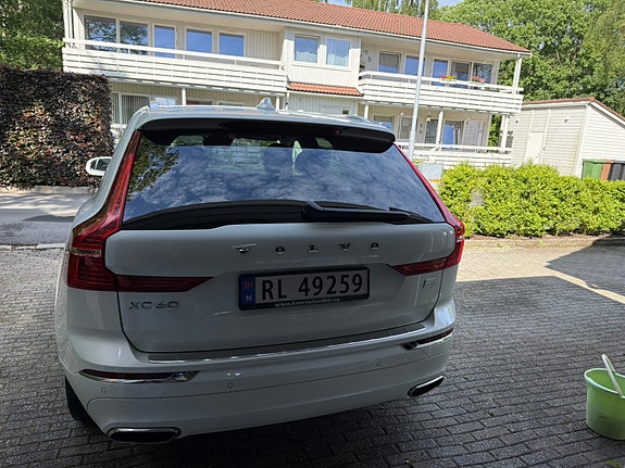 Volvo XC60 3 of 7