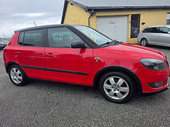 Skoda Fabia 2 of 25
