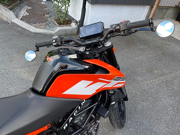 KTM 125 Duke 8 of 14