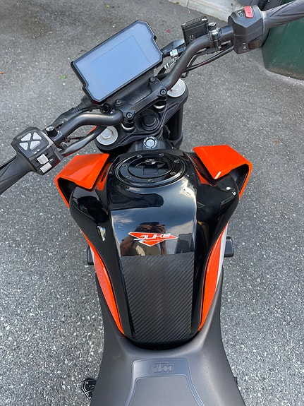 KTM 125 Duke 4 of 14