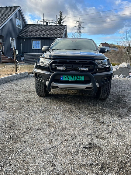 Ford Ranger Raptor 4 of 5