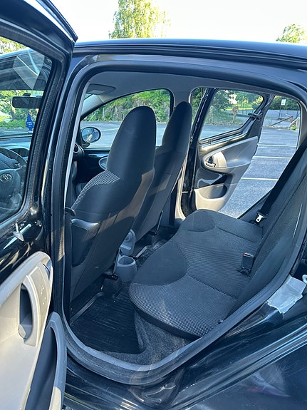 Toyota Aygo 23 of 27