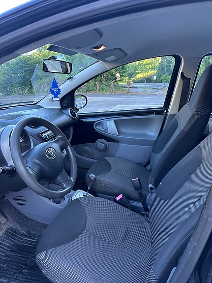 Toyota Aygo 17 of 27