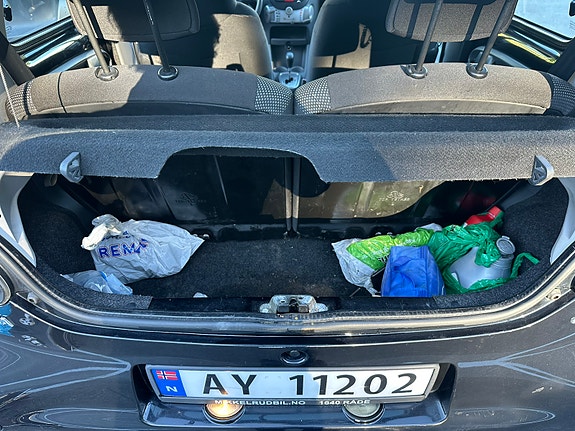 Toyota Aygo 25 of 27