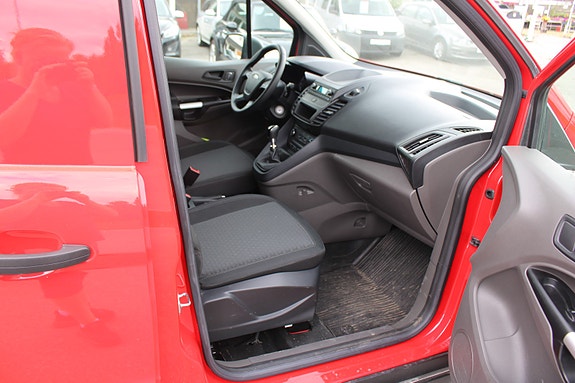 Ford Transit Connect 30 of 30